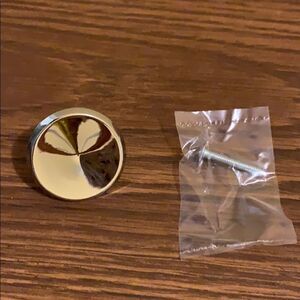 Silver Knobs 